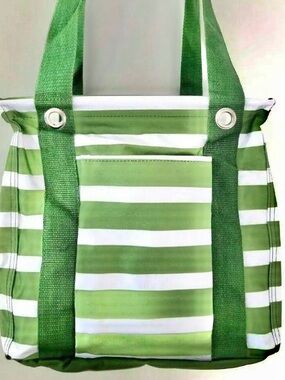 thirty-one Small Utility Tote in Cabana Green NWT